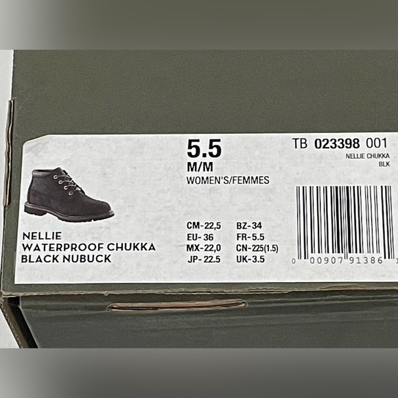 Timberland Nellie Black Waterproof Chukka Boots Sz 5.5 like new with box - Picture 10 of 10